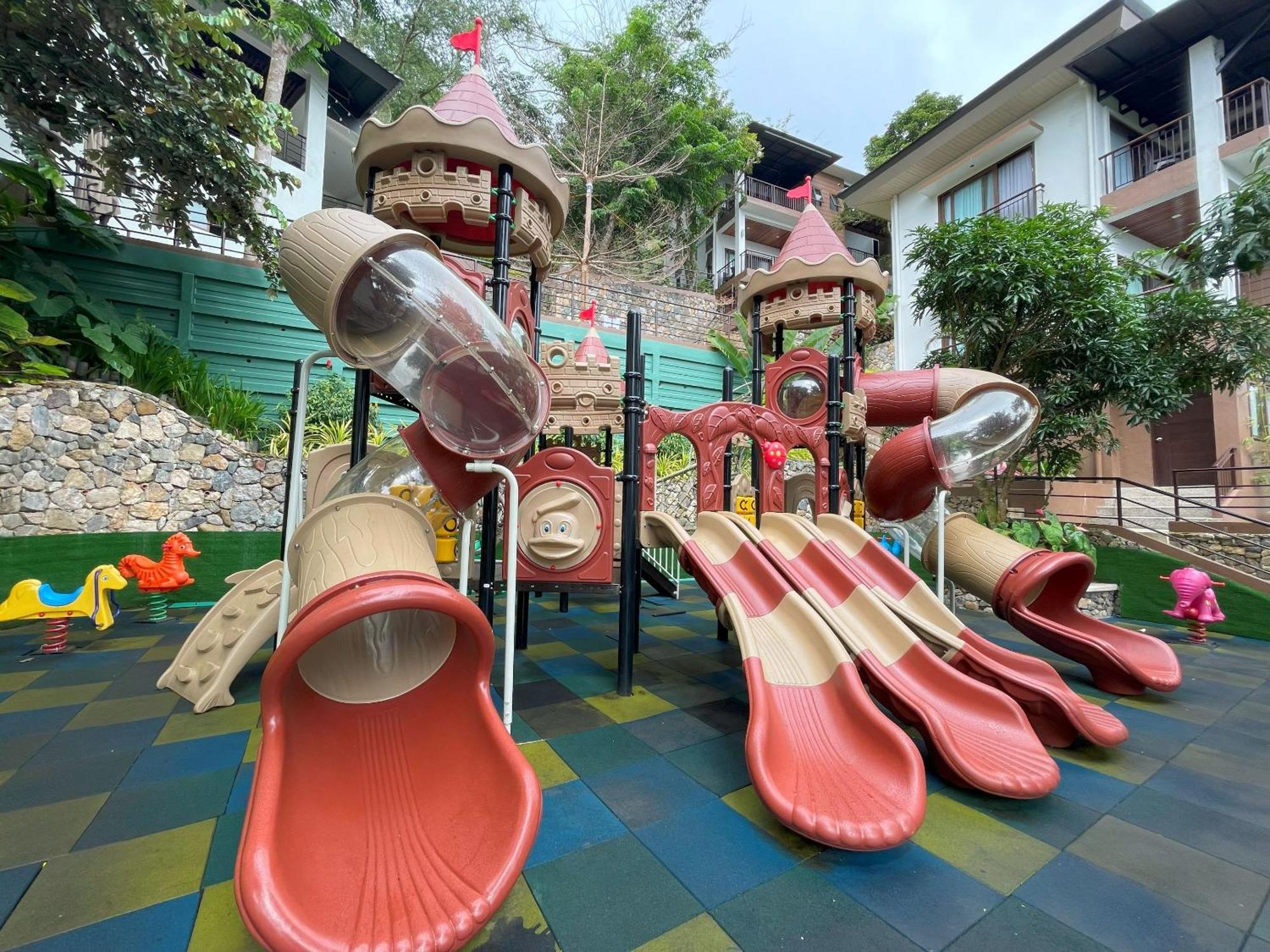 Mist Mountain Resort Powered By Cocotel Cebu Eksteriør billede